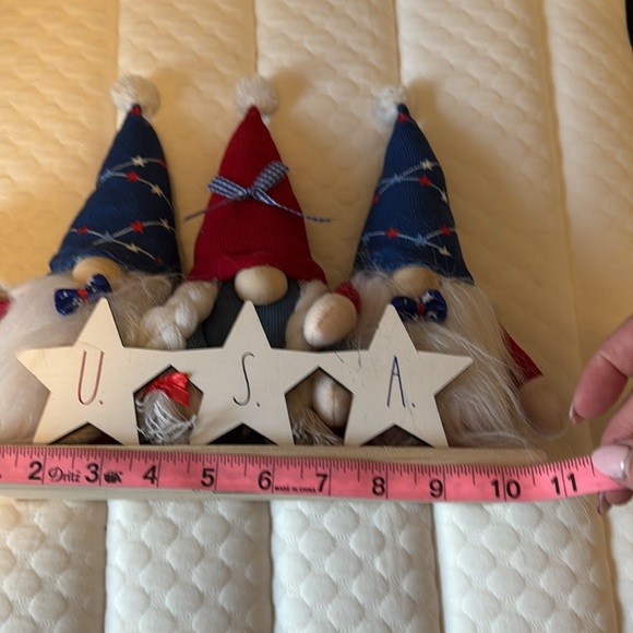 Rae Dunn Patriotic Gnome Trio 11” x 11” - Picture 7 of 8